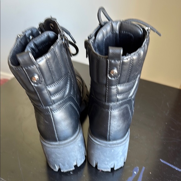 GBG Black Quilted Lace-Up Ankle Boots - Picture 10 of 17